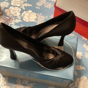 Womens Black Twist Nine West Dressy Heels